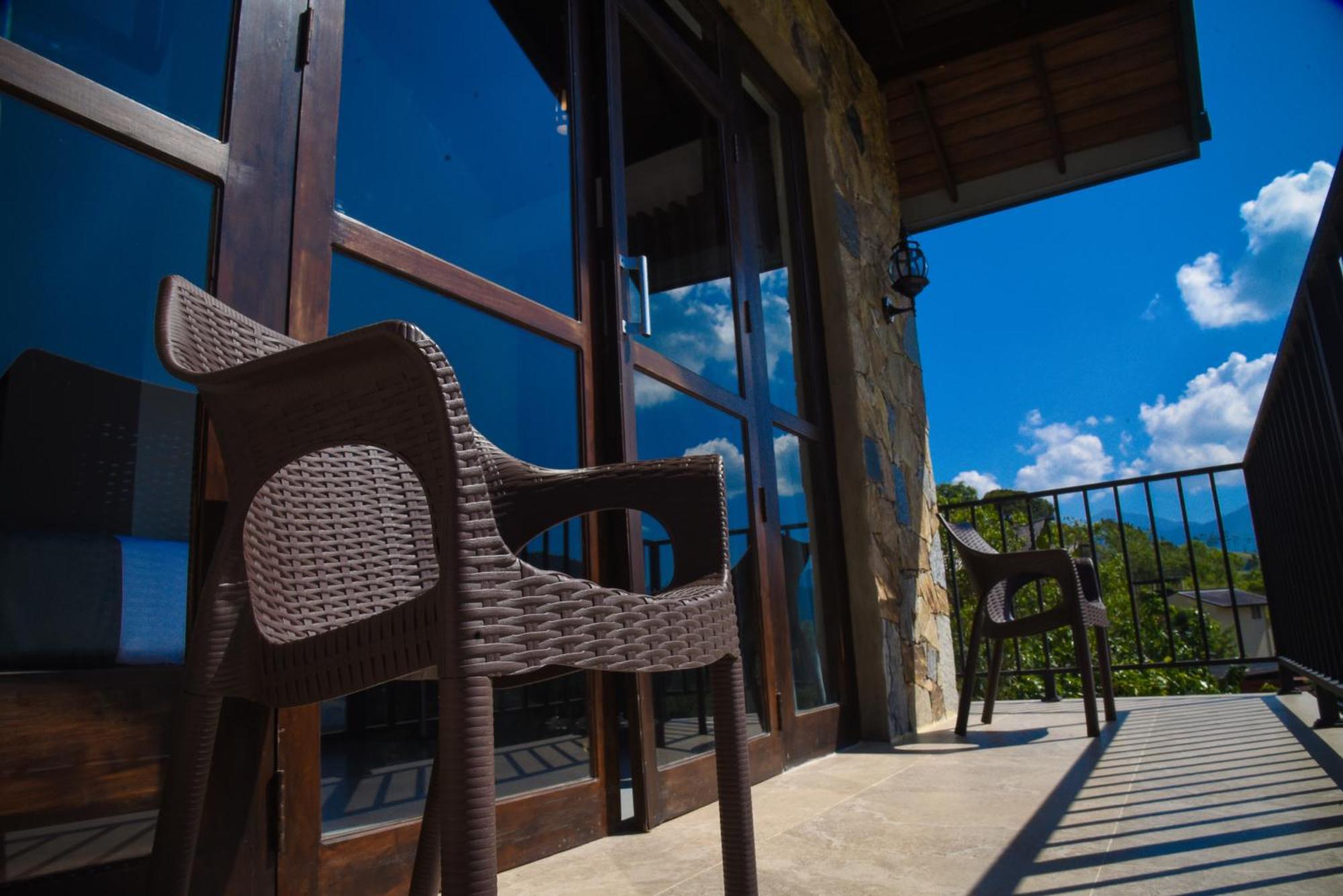 Ever Breeze Ella Hotel מראה חיצוני תמונה